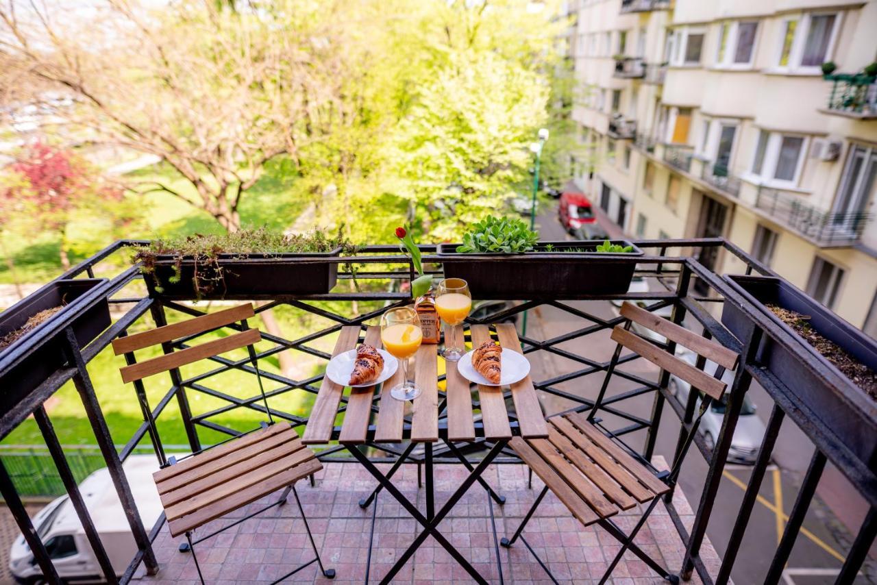 Szip 2 - New In Downtown Lägenhet Budapest Exteriör bild